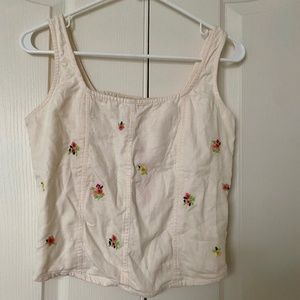 [NWT] Floral Embroidery Crop Top